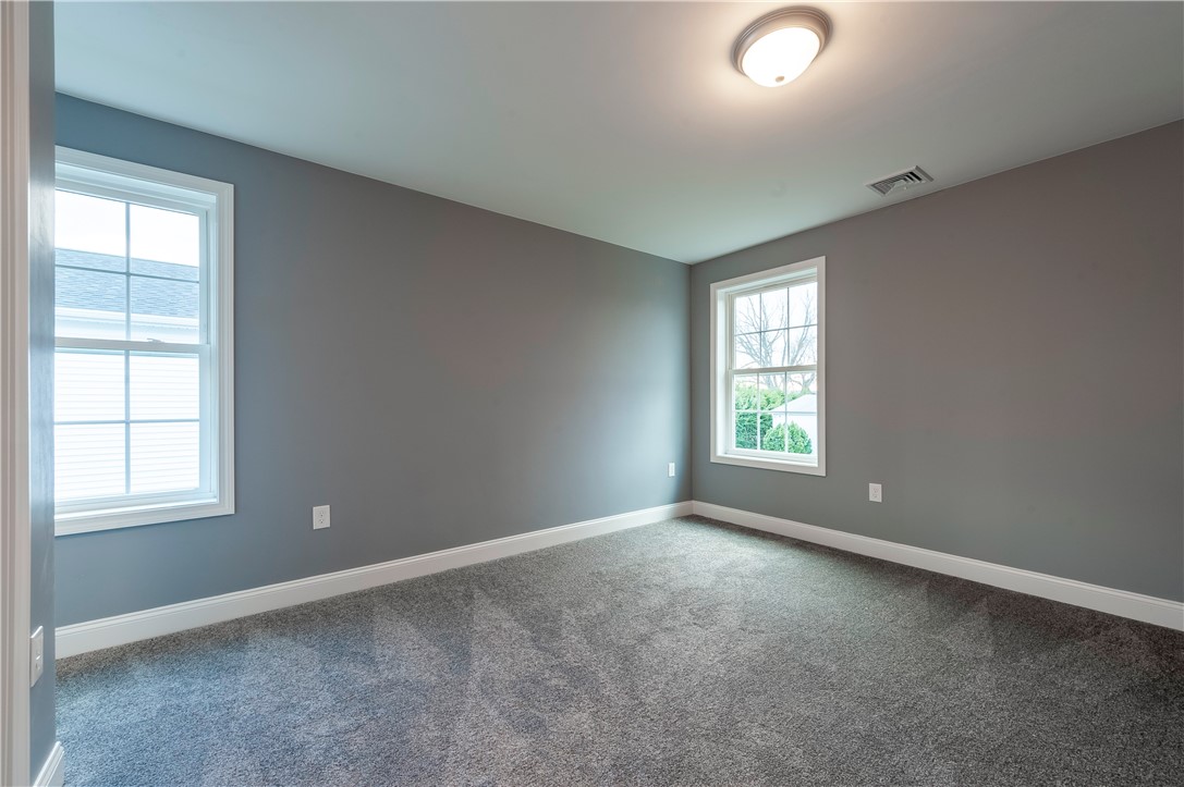 23 Crane Street Pawtucket, RI 02860 - Photo 13 of 20