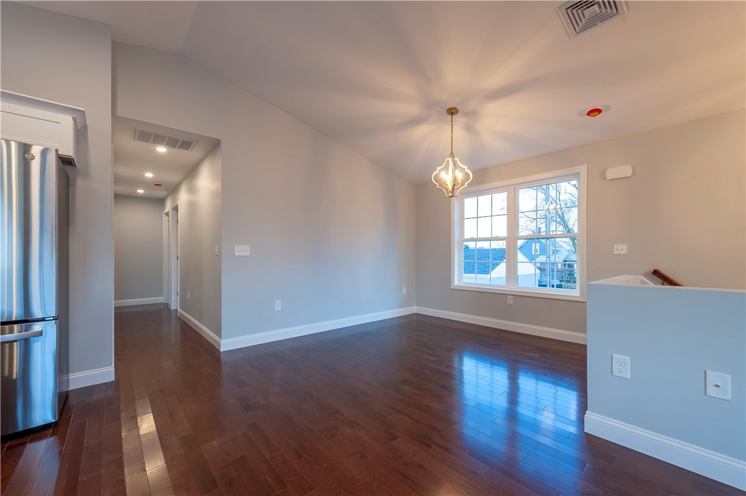 23 Crane Street Pawtucket, RI 02860 - Photo 7 of 20