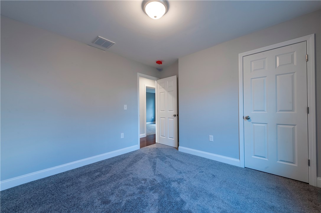 23 Crane Street Pawtucket, RI 02860 - Photo 8 of 20