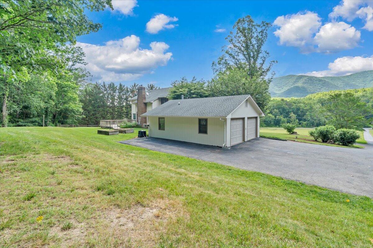 5145 Bradshaw Road Salem, VA 24153 - Photo 16 of 93 62-MIB02001