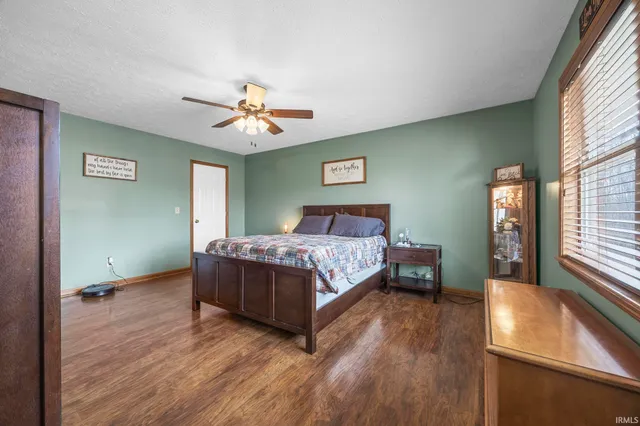 $399,900 | 6301 West Newton Stewart Road, Taswell, IN 47175