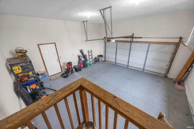 $399,900 | 6301 West Newton Stewart Road, Taswell, IN 47175