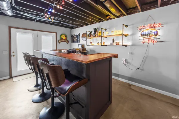 $389,900 | 6301 West Newton Stewart Road, Taswell, IN 47175