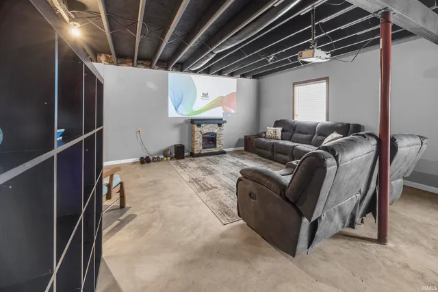 $399,900 | 6301 West Newton Stewart Road, Taswell, IN 47175