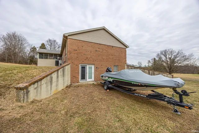 $399,900 | 6301 West Newton Stewart Road, Taswell, IN 47175