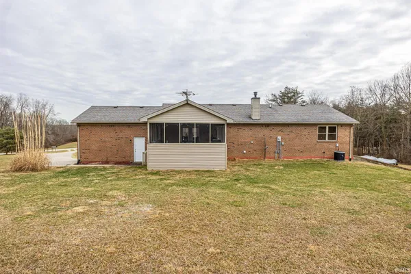 $389,900 | 6301 West Newton Stewart Road, Taswell, IN 47175