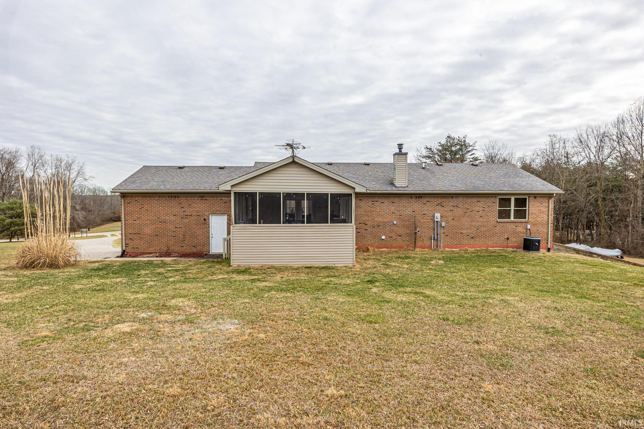 6301 West Newton Stewart Road Taswell, IN 47175 - Photo 28 of 36