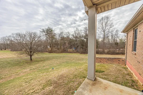 $389,900 | 6301 West Newton Stewart Road, Taswell, IN 47175