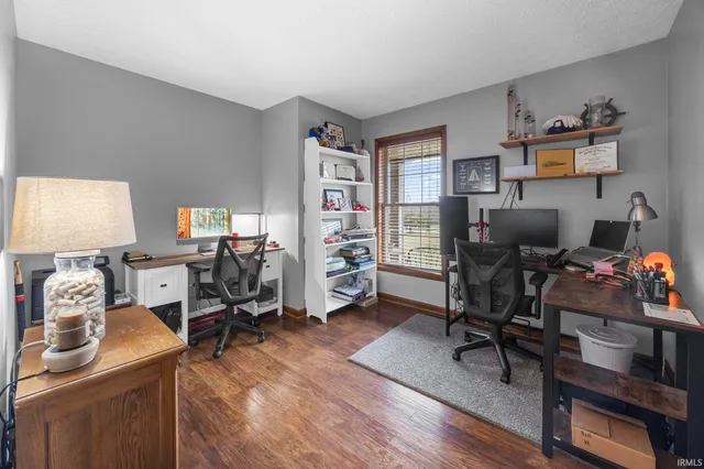 $399,900 | 6301 West Newton Stewart Road, Taswell, IN 47175