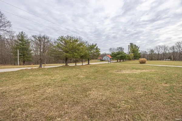 $389,900 | 6301 West Newton Stewart Road, Taswell, IN 47175