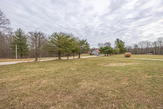 $399,900 | 6301 West Newton Stewart Road, Taswell, IN 47175