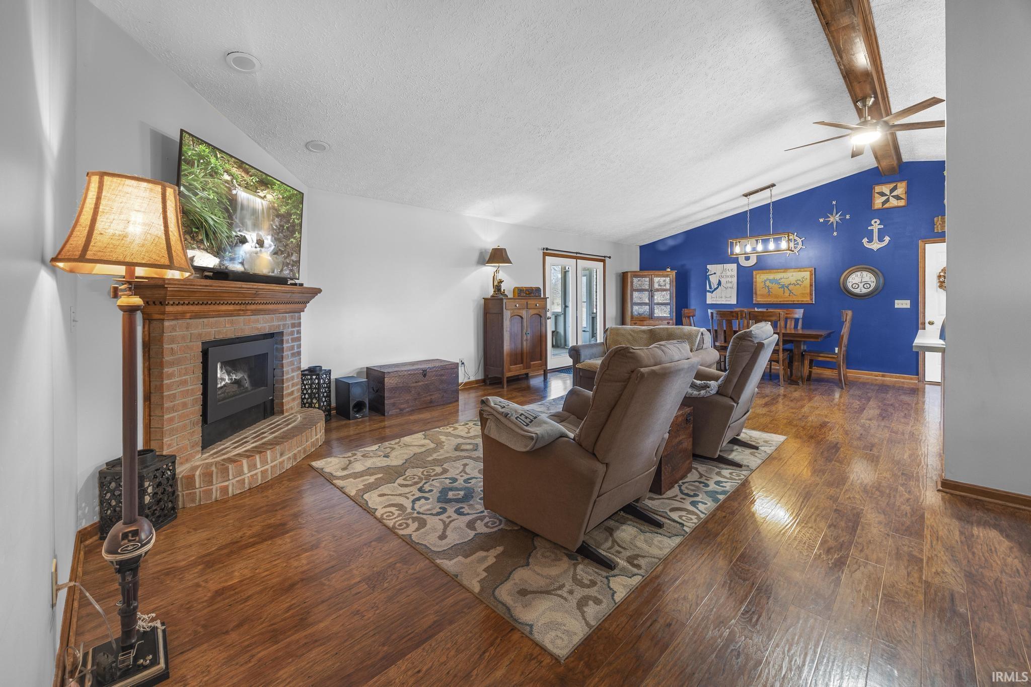 6301 West Newton Stewart Road Taswell, IN 47175 - Photo 4 of 36