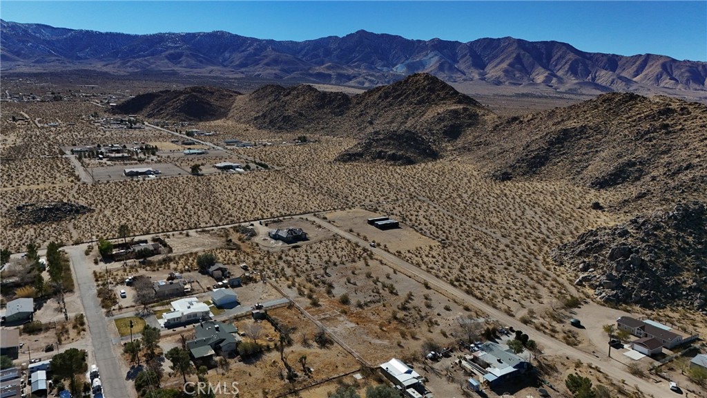 728 Red Butte Road Lucerne Valley, CA 92356 - Photo 5 of 10