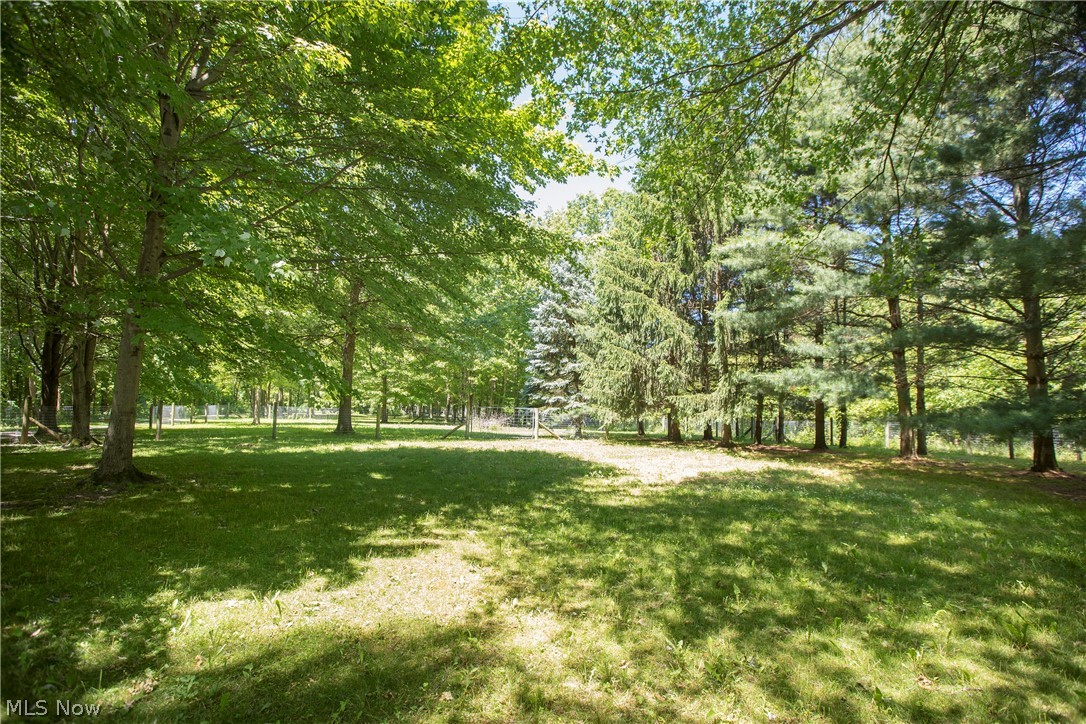 8016 Poorman Road Vermilion, OH 44089 - Photo 32 of 34
