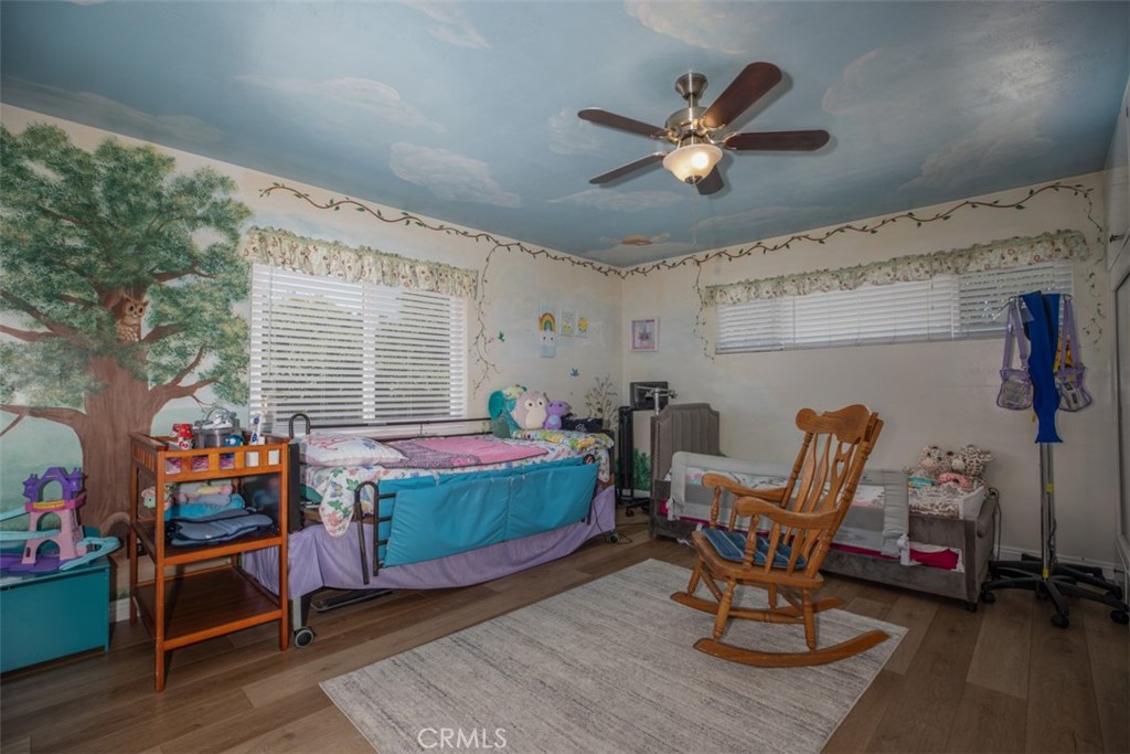 1566 Heather Lane Riverside, CA 92504 - Photo 26 of 61 Bedroom