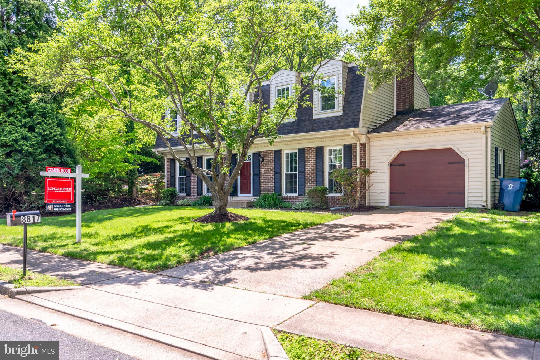 8817 Cuttermill Place Springfield, VA 22153 - Photo 2 of 37 West Springfield beauty!