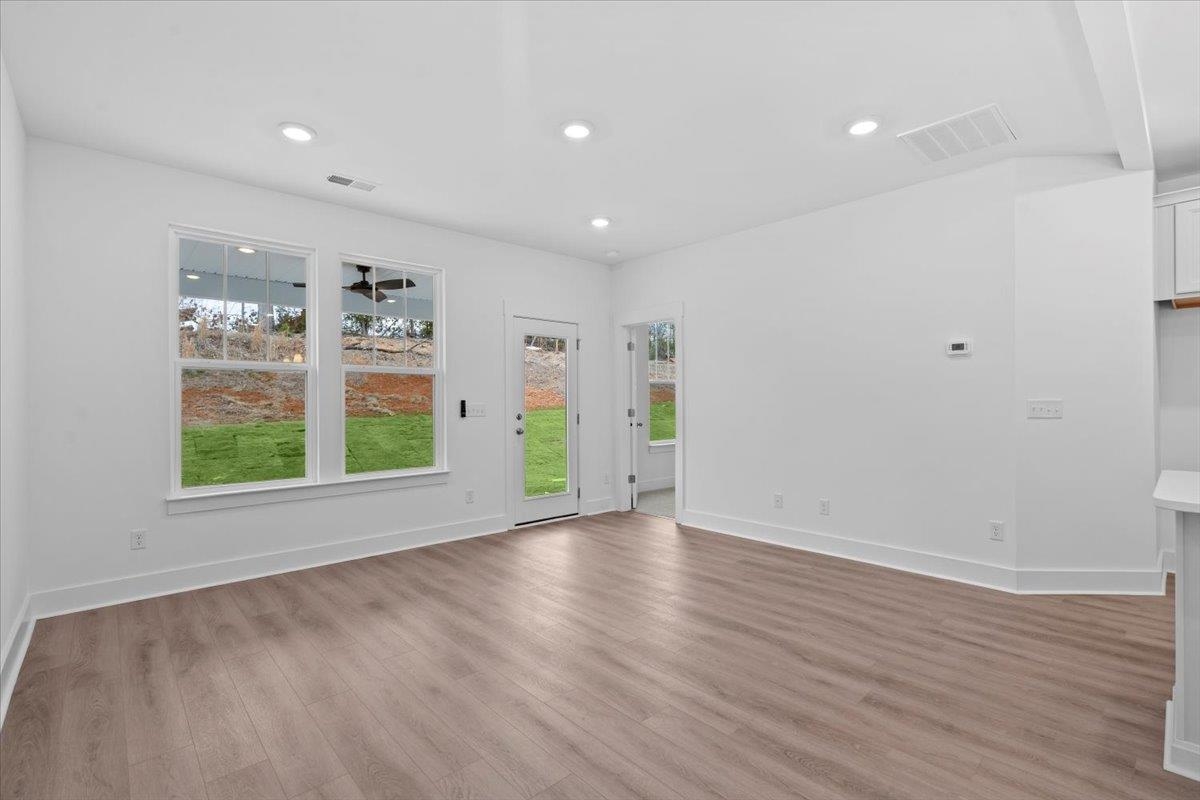 980 Diane Lane Moore, SC 29369 - Photo 13 of 39