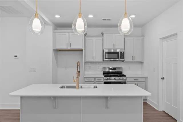 $299,990 | 980 Diane Lane, Moore, SC 29369