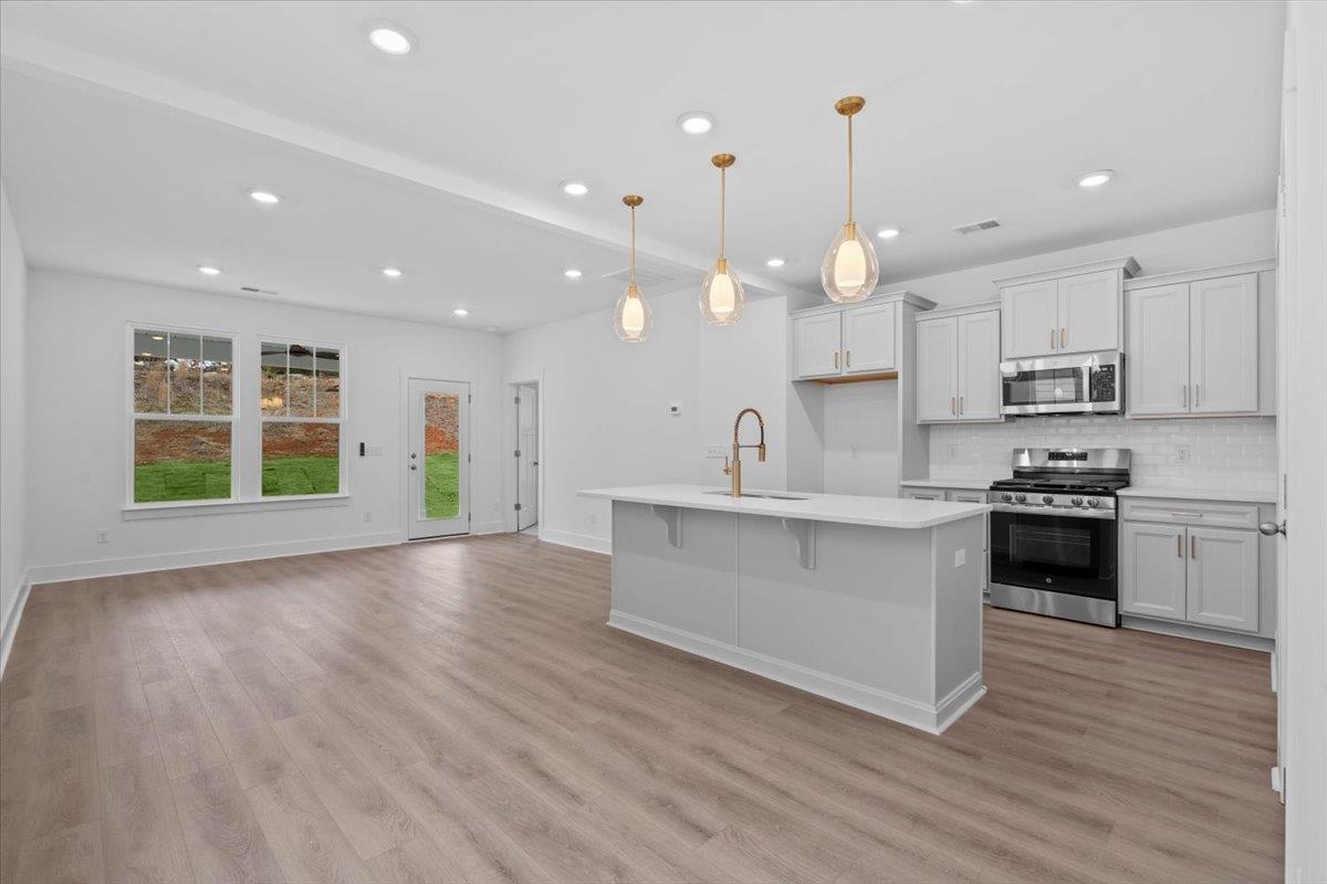 980 Diane Lane Moore, SC 29369 - Photo 10 of 39