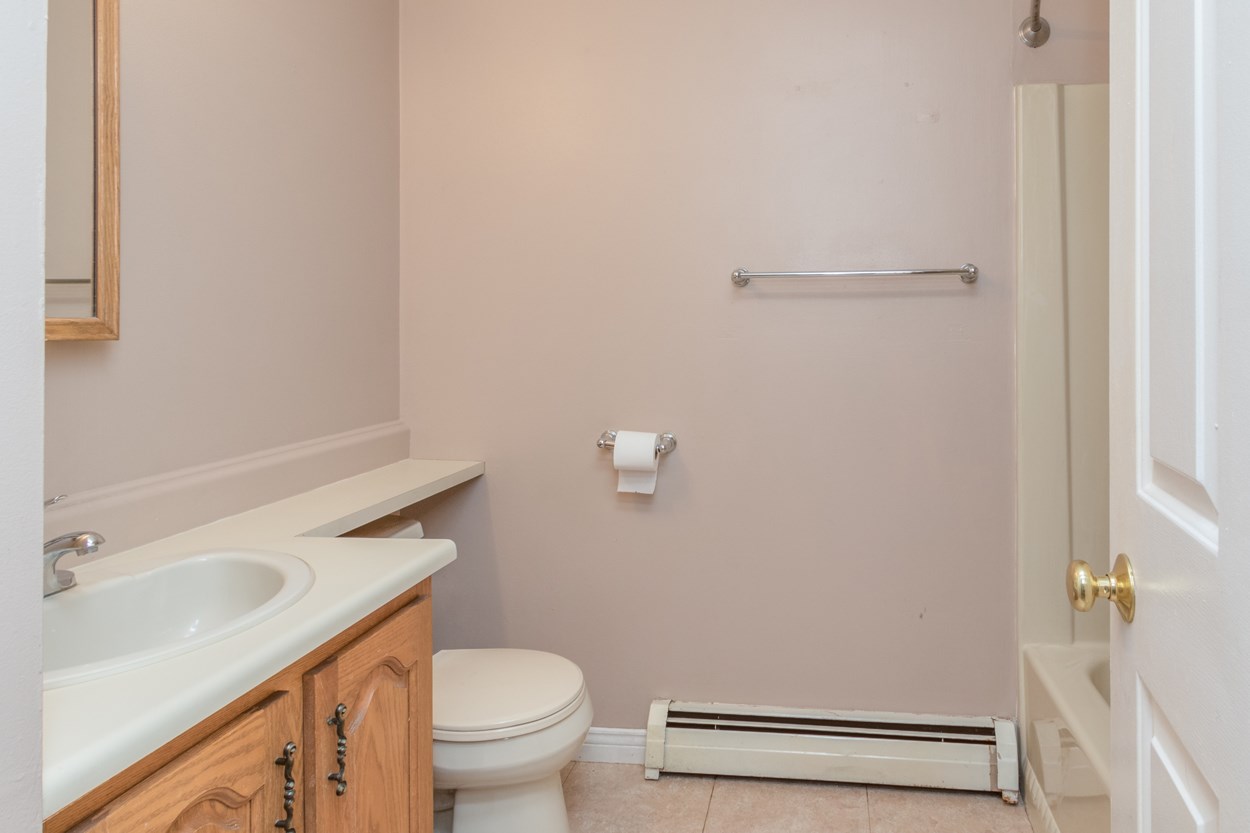 45 Shelburne Road Merrimack, NH 03054 - Photo 12 of 17