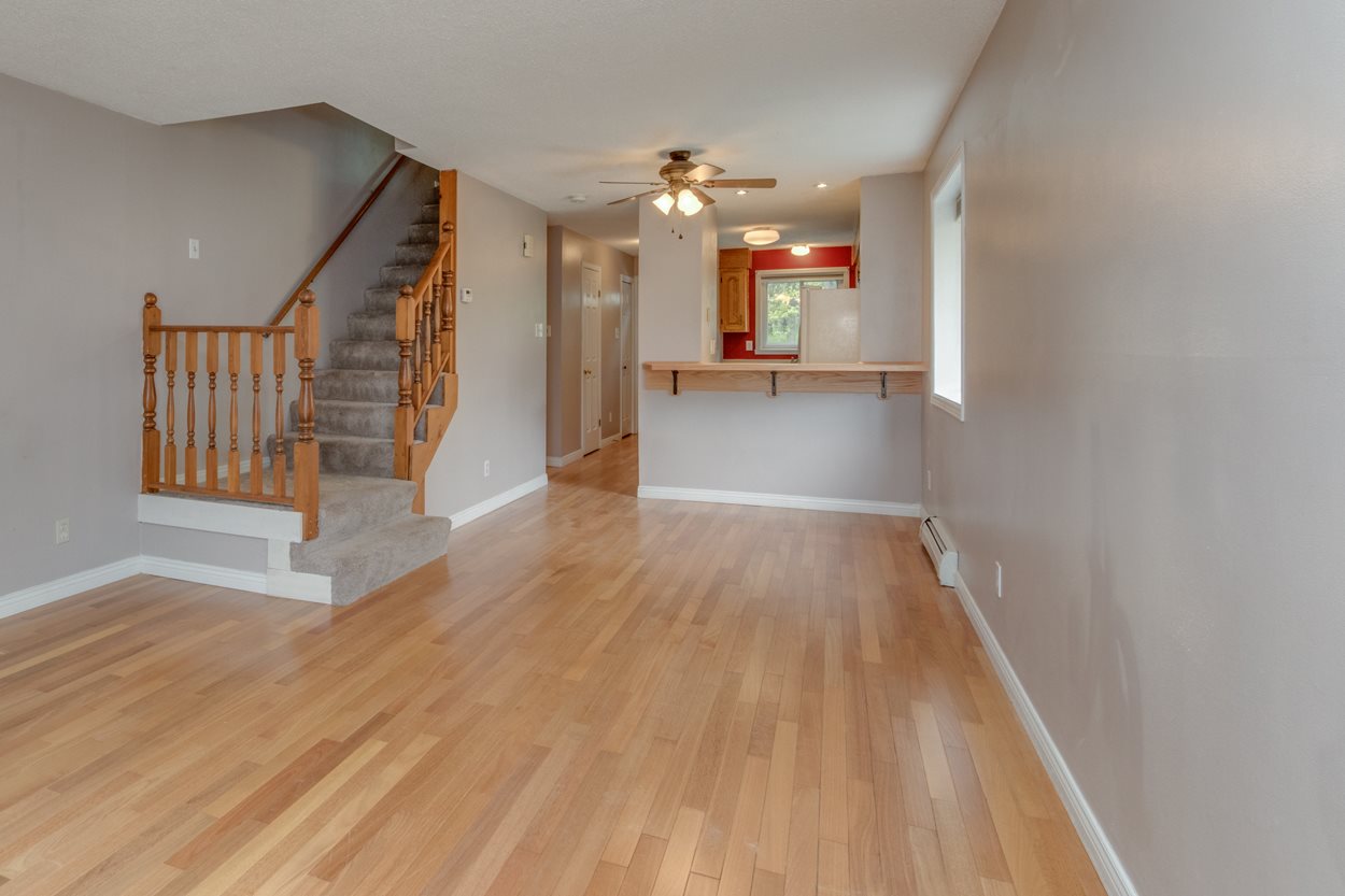 45 Shelburne Road Merrimack, NH 03054 - Photo 7 of 17