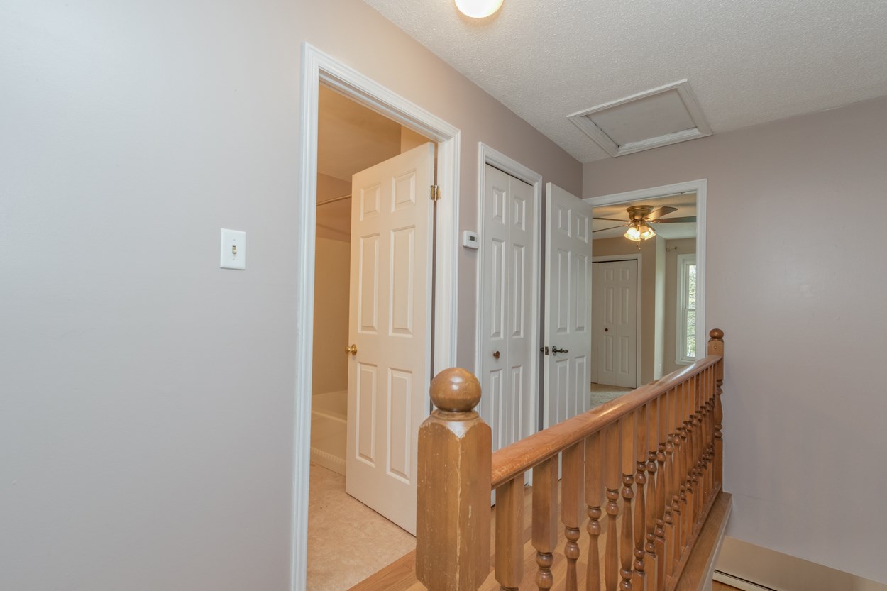 45 Shelburne Road Merrimack, NH 03054 - Photo 8 of 17