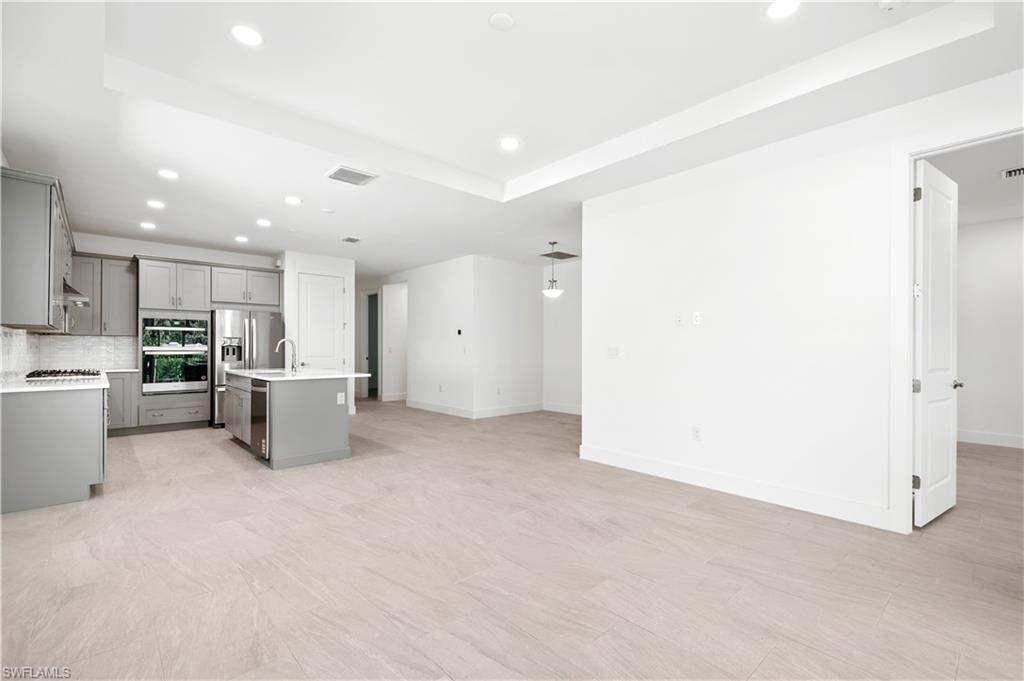 8897 Oceana Way Naples, FL 34114 - Photo 13 of 40 Great room living area