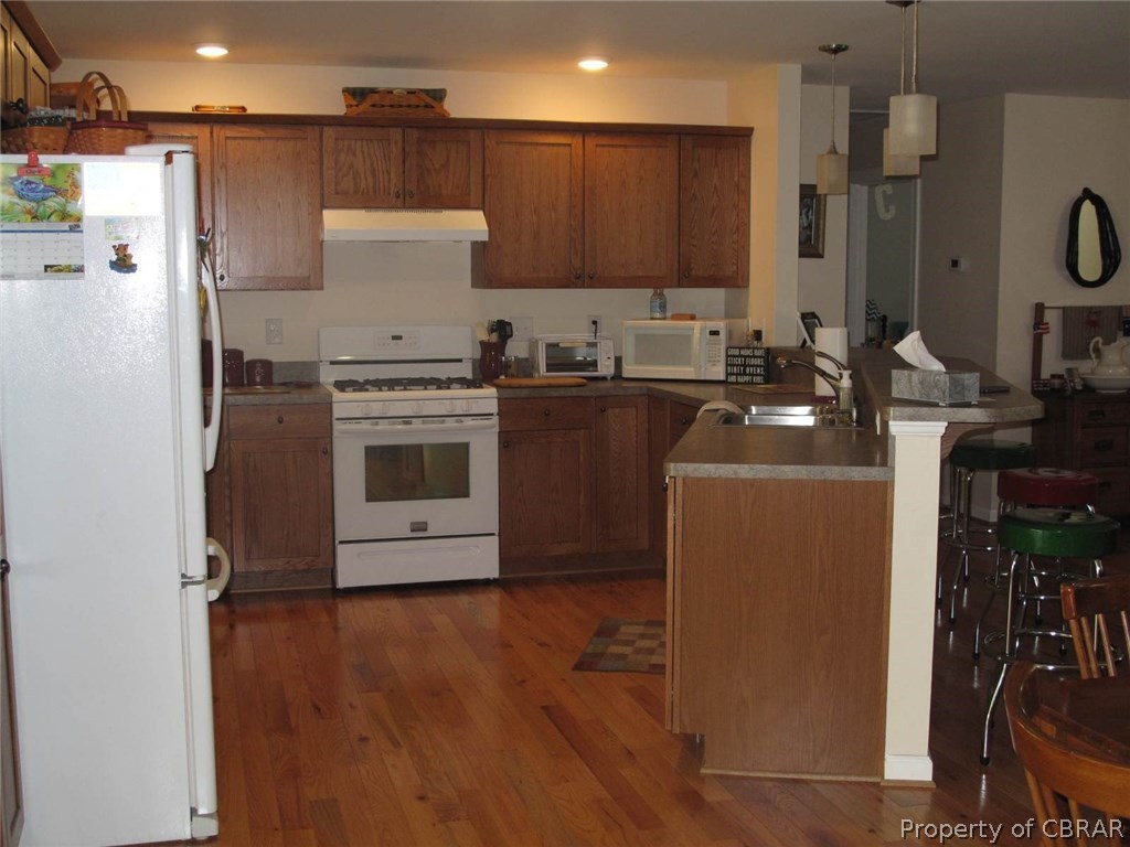 226 Bar Neck Road Port Haywood, VA 23138 - Photo 6 of 35