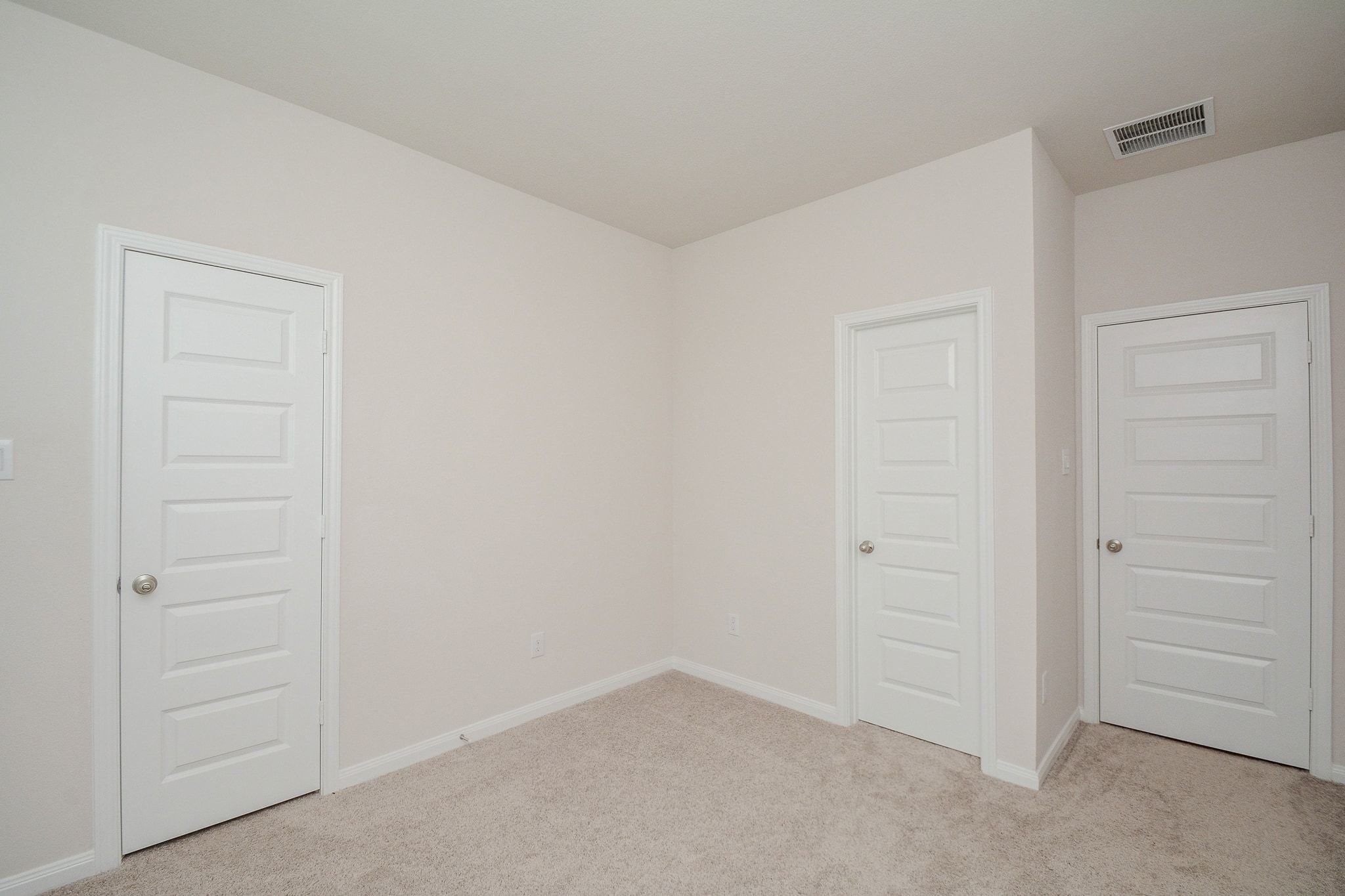 20629 Dynamic Court Humble, TX 77338 - Photo 23 of 36 wooden floor and cabinet in a room