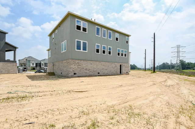 $565,900 | 20629 Dynamic Court, Humble, TX 77338