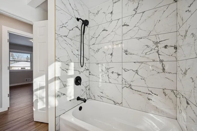 $389,900 | 3500 72nd Avenue North, Brooklyn Center, MN 55429