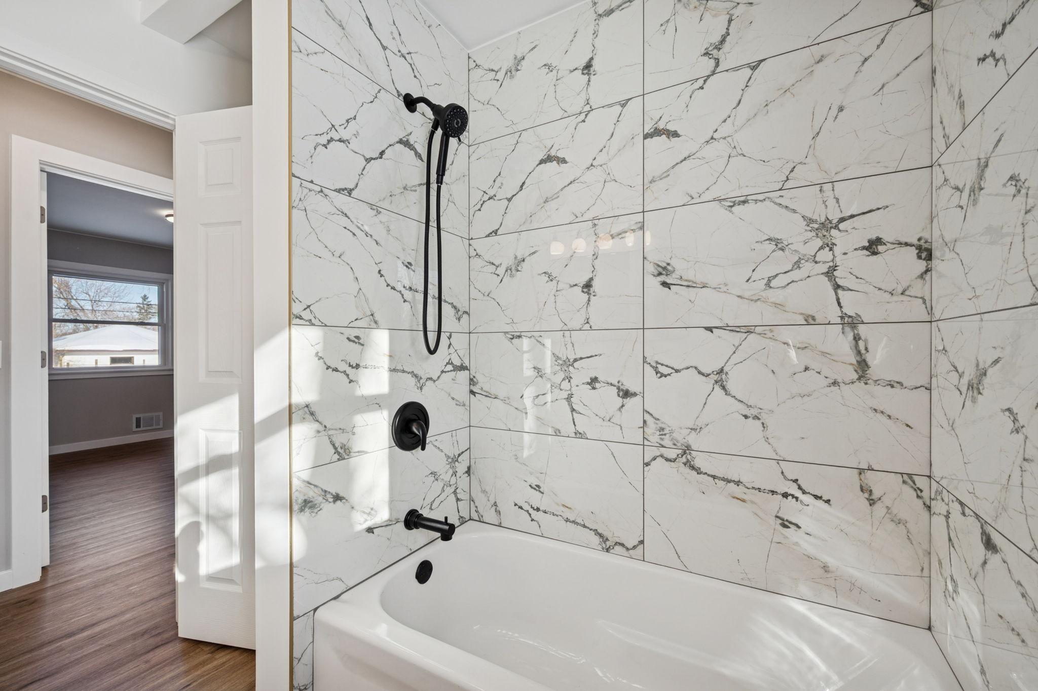 3500 72nd Avenue North Brooklyn Center, MN 55429 - Photo 16 of 27