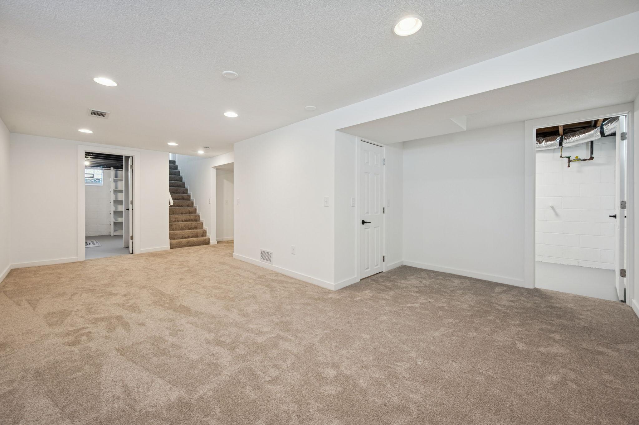 3500 72nd Avenue North Brooklyn Center, MN 55429 - Photo 18 of 27