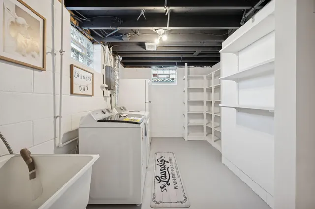 $389,900 | 3500 72nd Avenue North, Brooklyn Center, MN 55429