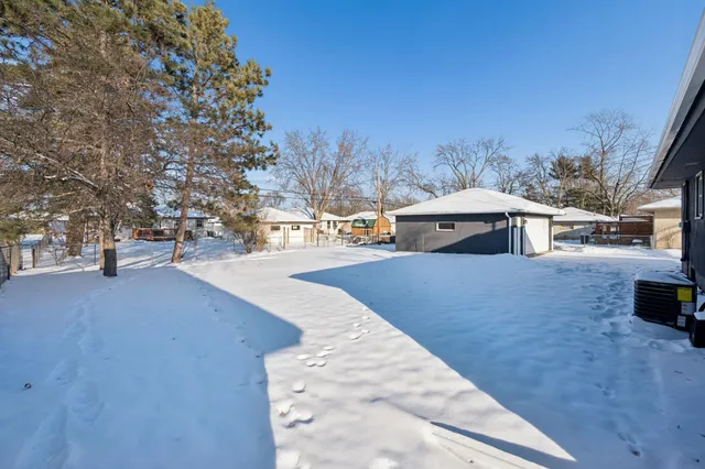 $389,900 | 3500 72nd Avenue North, Brooklyn Center, MN 55429