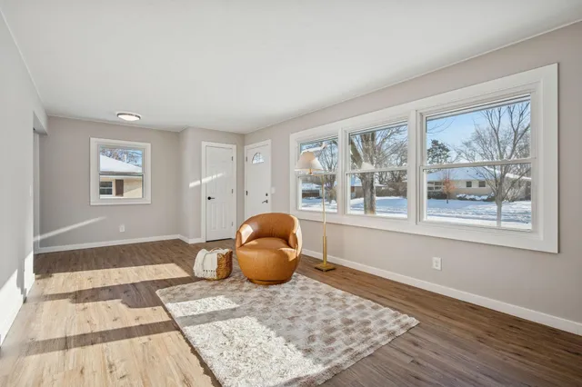 $389,900 | 3500 72nd Avenue North, Brooklyn Center, MN 55429