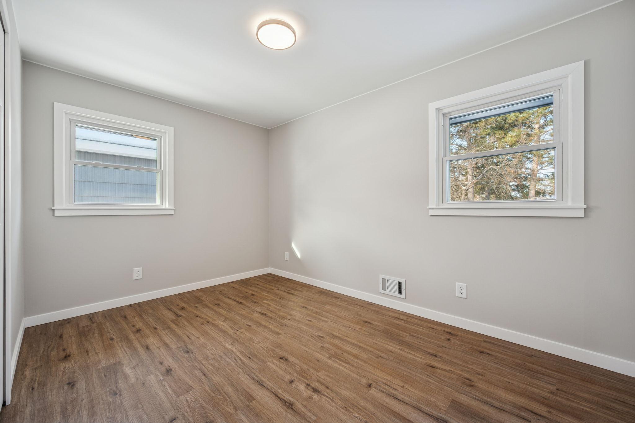 3500 72nd Avenue North Brooklyn Center, MN 55429 - Photo 10 of 27