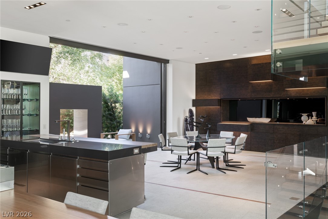 7 Sable Ridge Court Las Vegas, NV 89135 - Photo 13 of 71