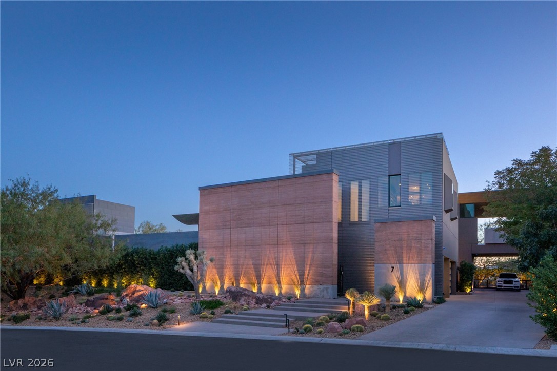 7 Sable Ridge Court Las Vegas, NV 89135 - Photo 4 of 71