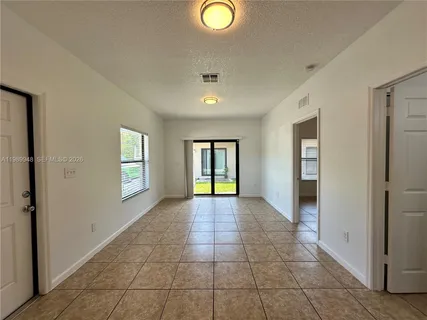 $1,925 | 1027 Northeast 10th Avenue, Unit 3, Fort Lauderdale, FL 33304