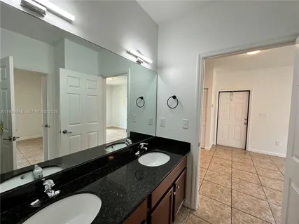 $1,925 | 1027 Northeast 10th Avenue, Unit 3, Fort Lauderdale, FL 33304