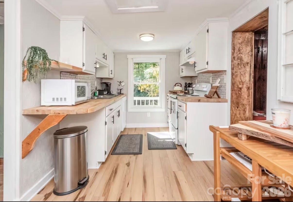 284 Grady Winkler Road Boone, NC 28607 - Photo 21 of 45