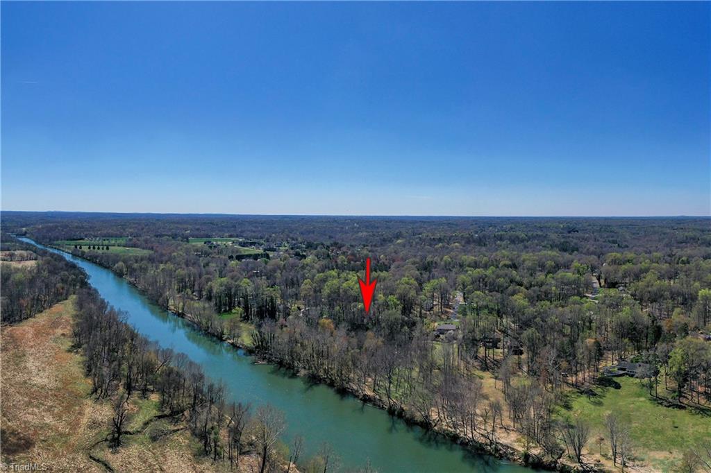 209 River Road Advance, NC 27006 - Photo 2 of 30