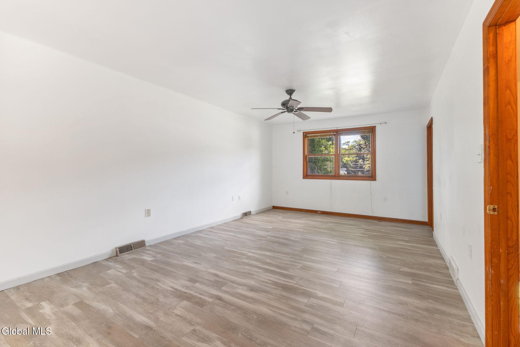 163 Aviation Road Queensbury, NY 12804 - Photo 23 of 49 img197