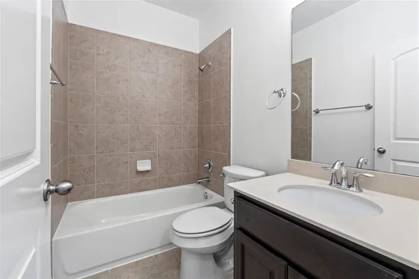 $3,800 | 4009 Benetton Way, Leander, TX 78641