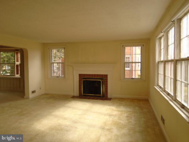 1558 Dellsway Road Baltimore, MD 21286 - Photo 3 of 26