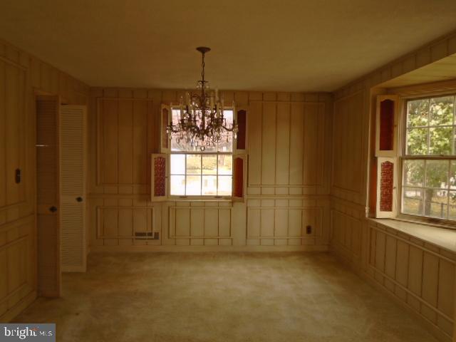 1558 Dellsway Road Baltimore, MD 21286 - Photo 5 of 26