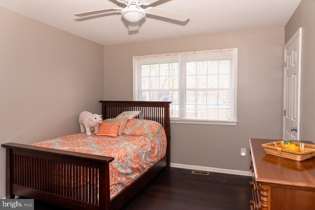 17 Red Oak Drive Tabernacle, NJ 08088 - Photo 20 of 45 a bed sitting in a bedroom next to a window