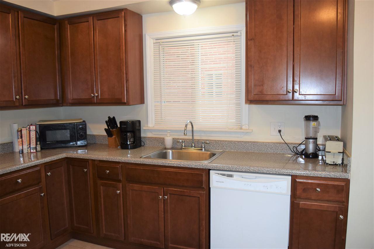 4203 Harvard Road Detroit, MI 48224 - Photo 8 of 29