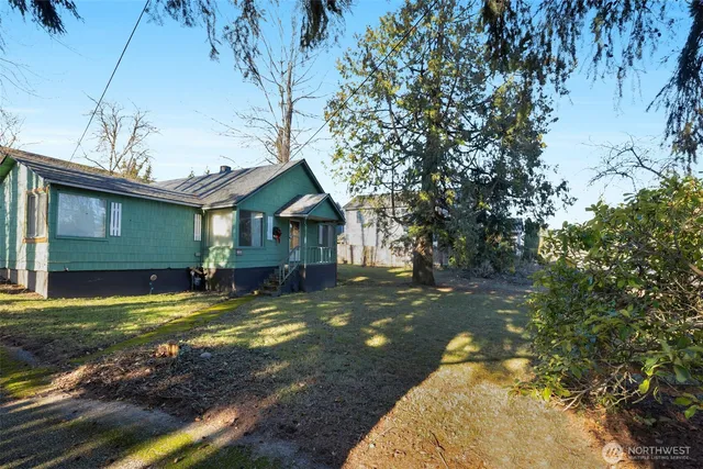 a fire hydrant in the middle of a field